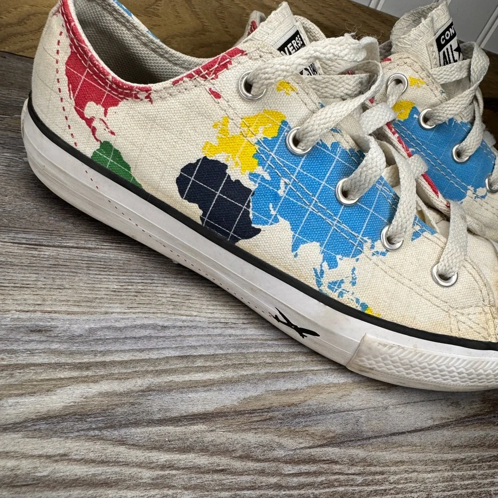 Converse All Stars Chuck Taylor Junior Map Globe Travel Classic Sneaker Junior 3